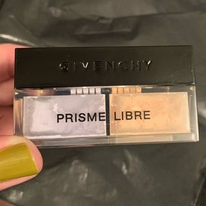 GIVENCHY PRISME LIBRE POWDER MOUSELLINE ACIDULEE 04